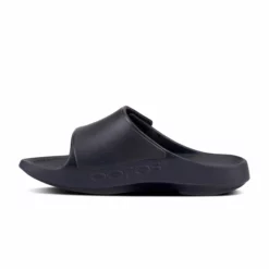 OOfos Unisex OOahh Sport Flex Slide Sandal (Matte Black) 9 OOfos Unisex OOahh Sport Flex Slide Sandal (Matte Black) -THE OFFICE PARTY EDIT SHOP 1550MATBLK 4 scaled