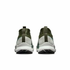 Nike Men's React Pegasus Trail 4 GORE-TEX (001 - Light Bone/Bicoastal/Cargo Khaki) -THE OFFICE PARTY EDIT SHOP 19F77BEE E36B 49BC BCFA 8F969B0E24A6