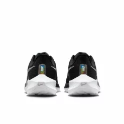 Nike Women's Air Zoom Pegasus 39 Premium (001 - Black/White) -THE OFFICE PARTY EDIT SHOP 1B69D4B0 03D9 40B8 B955 935ACFA570AE