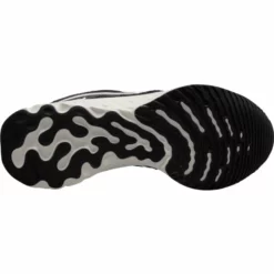 Nike Men’s React Infinity Run Flyknit 3 (001 - Black/White) 5 Nike Men’s React Infinity Run Flyknit 3 (001 - Black/White) -THE OFFICE PARTY EDIT SHOP 27733760 C207 4E63 9C39 30F833C4A903