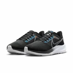 Nike Women's Air Zoom Pegasus 39 Premium (001 - Black/White) -THE OFFICE PARTY EDIT SHOP 3732DCFE B4D4 4347 8074 2691D0317D5B