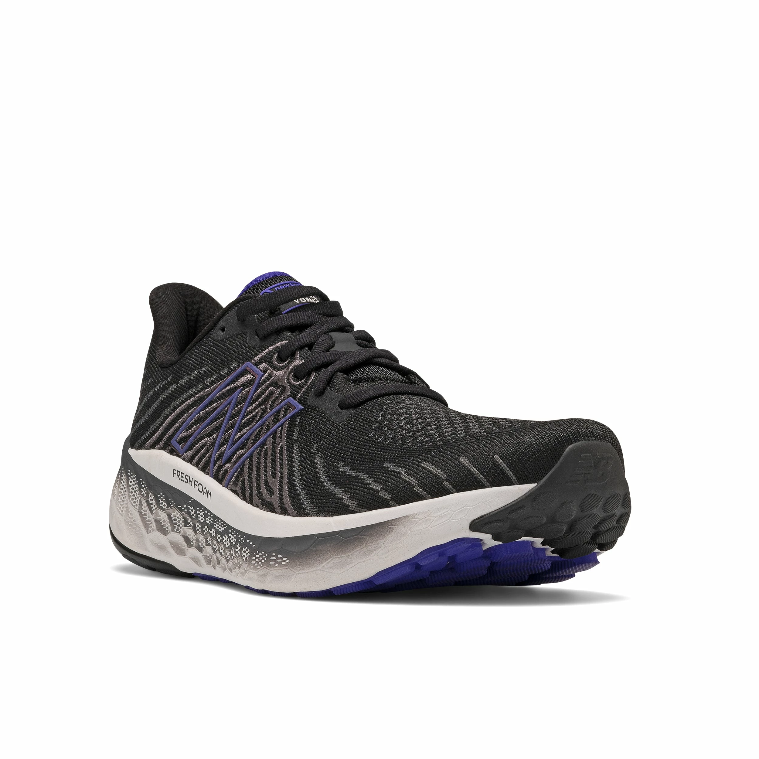 New Balance Men’s Fresh Foam Vongo V5 (BW - Black) 3 New Balance Men’s Fresh Foam Vongo V5 (BW - Black) - Image 3