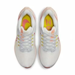 Nike Women's Air Zoom Pegasus 39 (501 - Iris Whisper/Madder Root/Summit White) -THE OFFICE PARTY EDIT SHOP 6AB2F051 5059 4219 AFA3 83CF41B19300