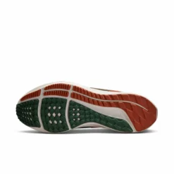 Nike Men's Air Zoom Pegasus 39 A.I.R Hola Lou (300 - Gorge Green/Ale Brown/Team Orange) -THE OFFICE PARTY EDIT SHOP D84501A7 C6E4 44BD 9C1E 0DCB3E233A6D