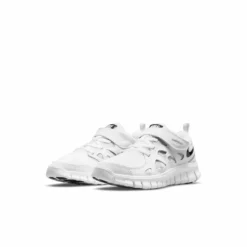 Nike Little Kids Free Run 2 (100 - White/Black/Wolf Grey) -THE OFFICE PARTY EDIT SHOP EBB6C0E8 5FB2 4CA2 AE3B FE0D7CD45B77