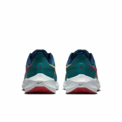 Nike Men's Air Zoom Pegasus 39 Extra Wide (302 - Bright Spruce/Light Crimson/Valerian Blue) -THE OFFICE PARTY EDIT SHOP FCF642B7 A529 4E54 A086 60A8D996A4FD