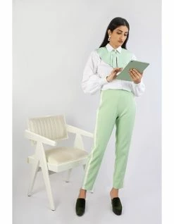 Not So Pink Green Reversible Pleated Collar -THE OFFICE PARTY EDIT SHOP NSP Collars 02 4 b0934468 49f9 49de 9920 dda66f535e18