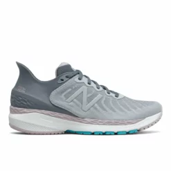 New Balance Women's 860 V11 (S - Light Cyclone)
